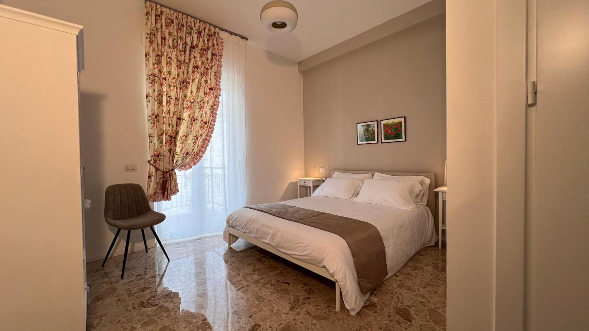 Diana Home - Rooms And Suite Caserta Buitenkant foto