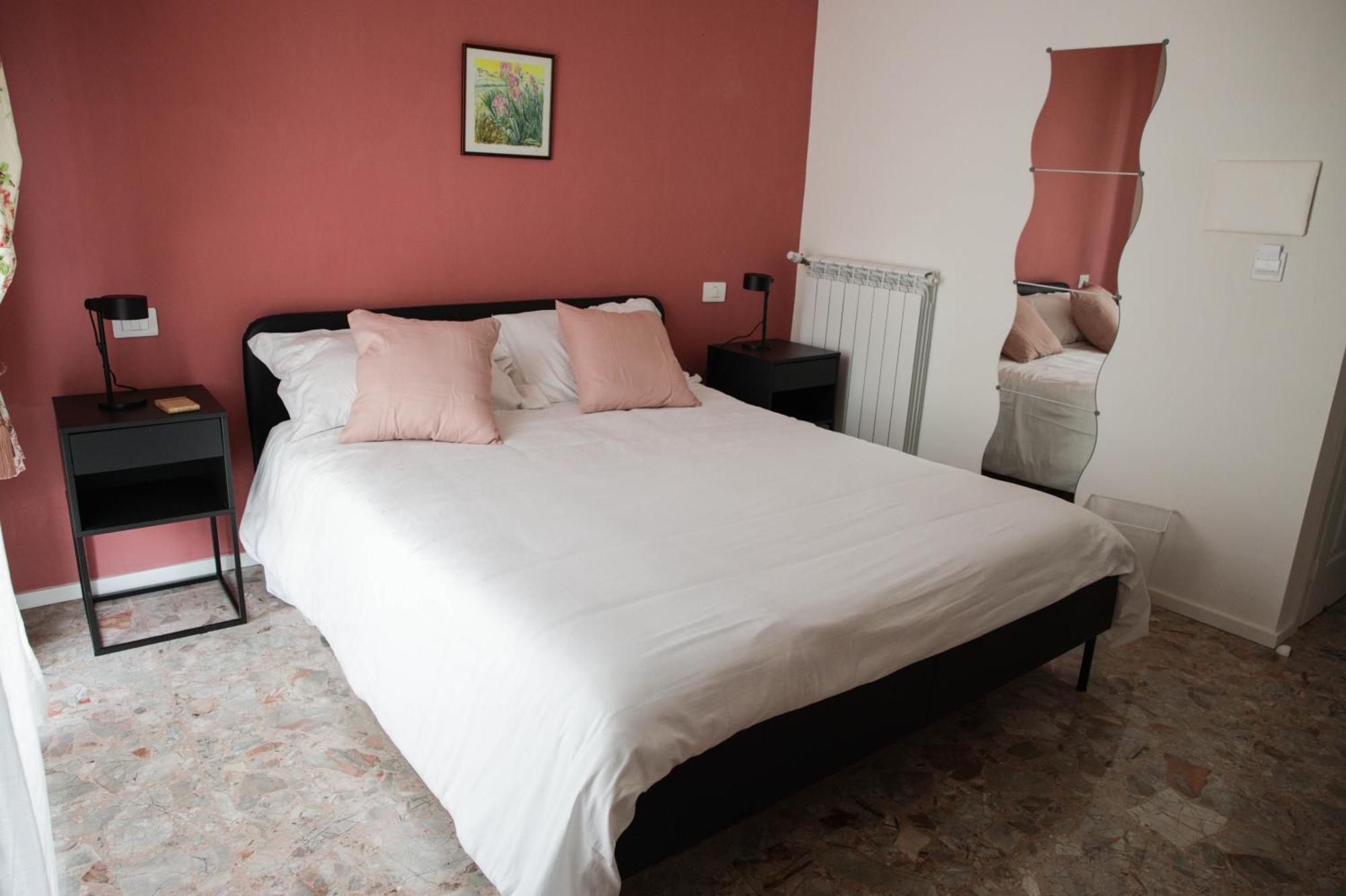 Diana Home - Rooms And Suite Caserta Buitenkant foto