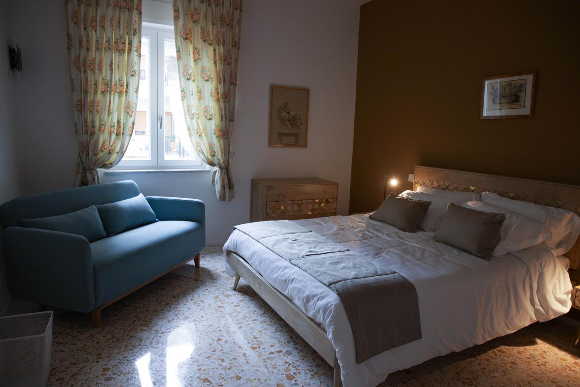 Diana Home - Rooms And Suite Caserta Buitenkant foto